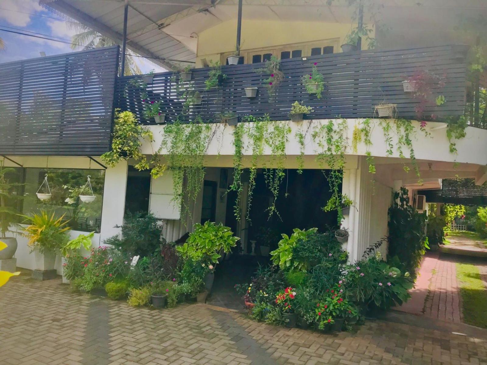 Pinidiya Resort Anuradhapura Dış mekan fotoğraf