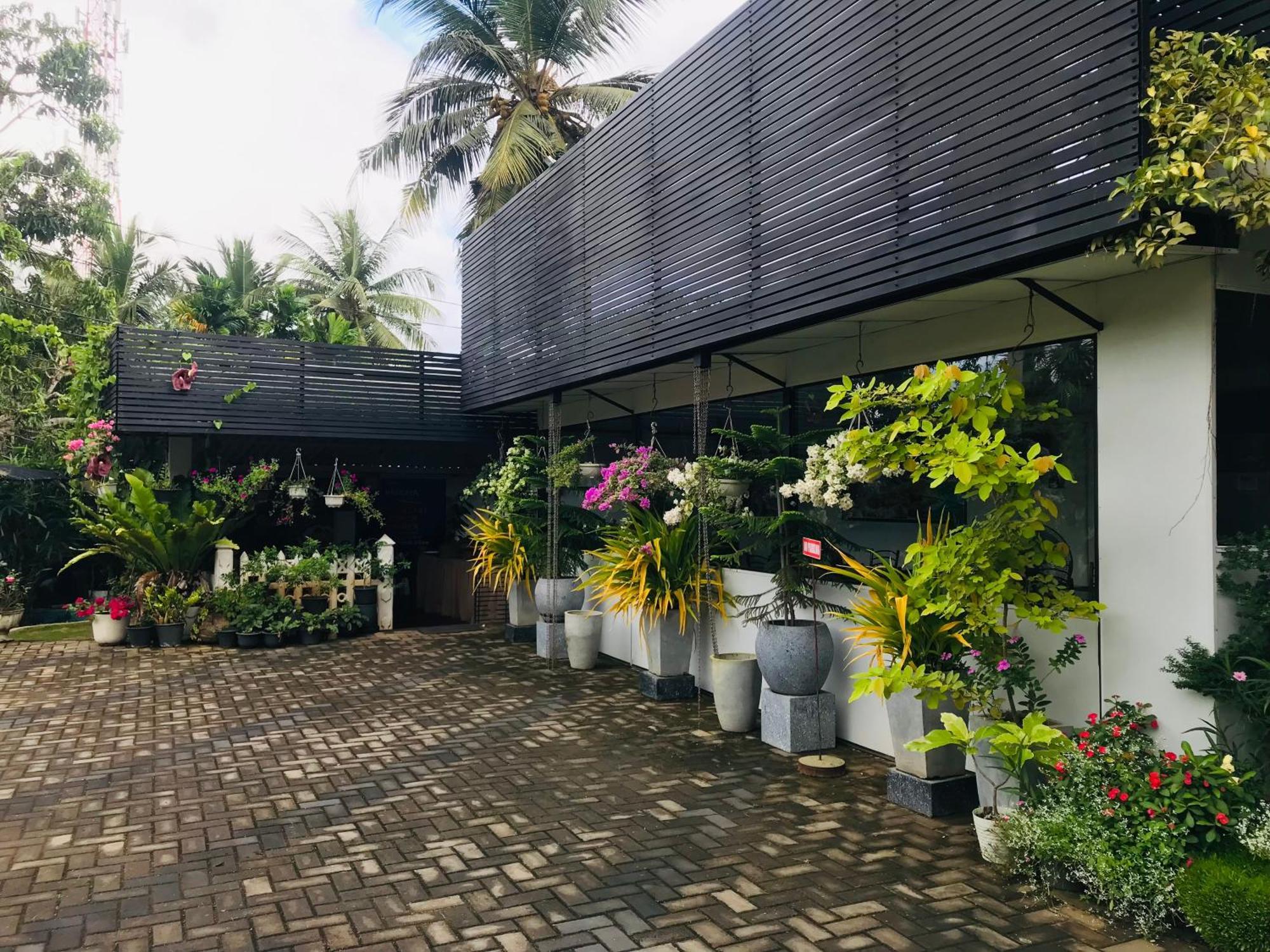 Pinidiya Resort Anuradhapura Dış mekan fotoğraf