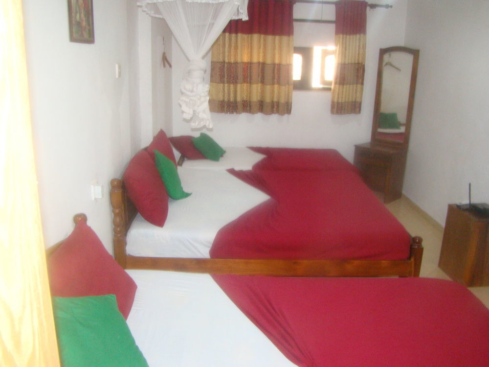 Pinidiya Resort Anuradhapura Dış mekan fotoğraf