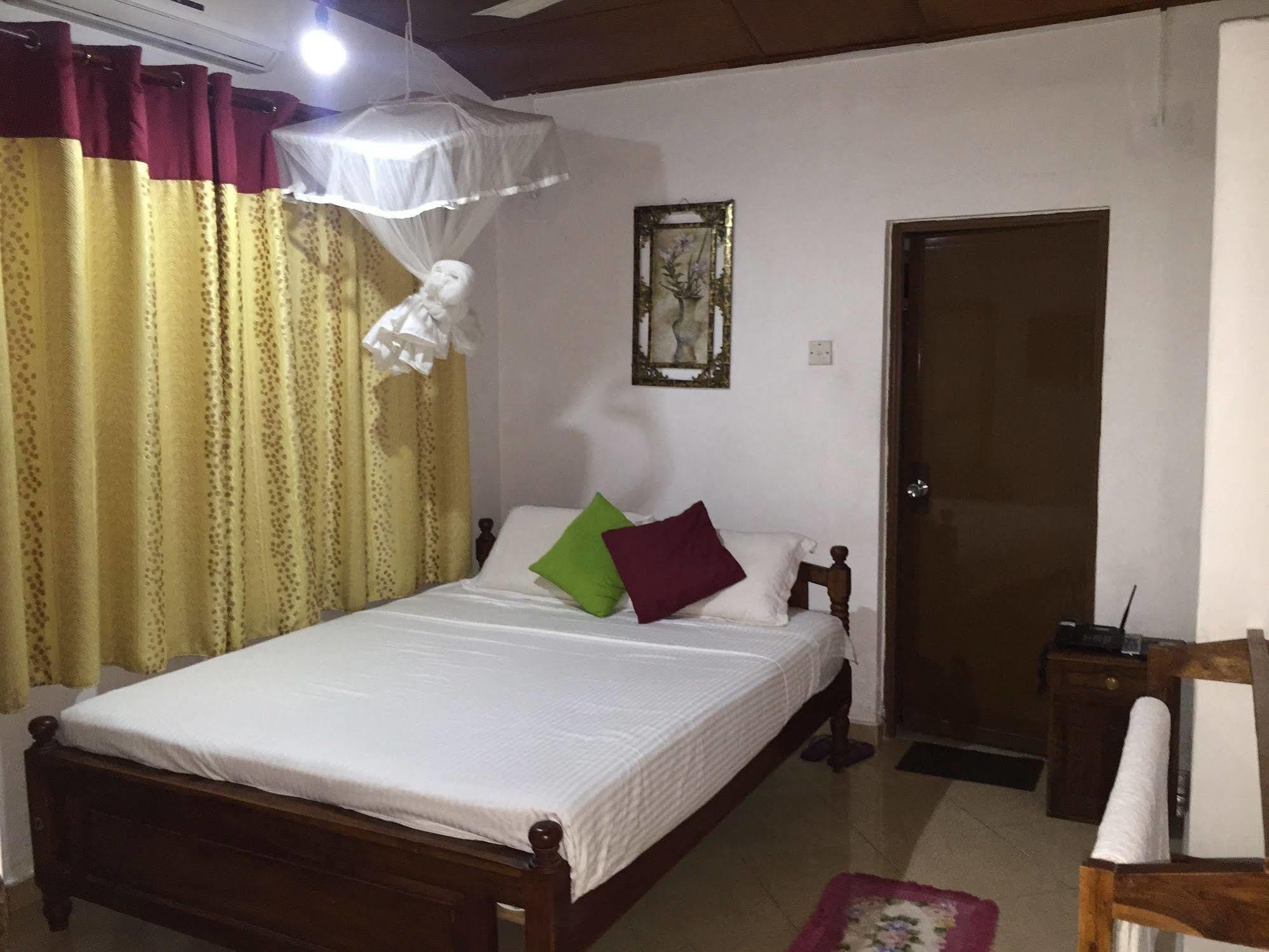Pinidiya Resort Anuradhapura Dış mekan fotoğraf